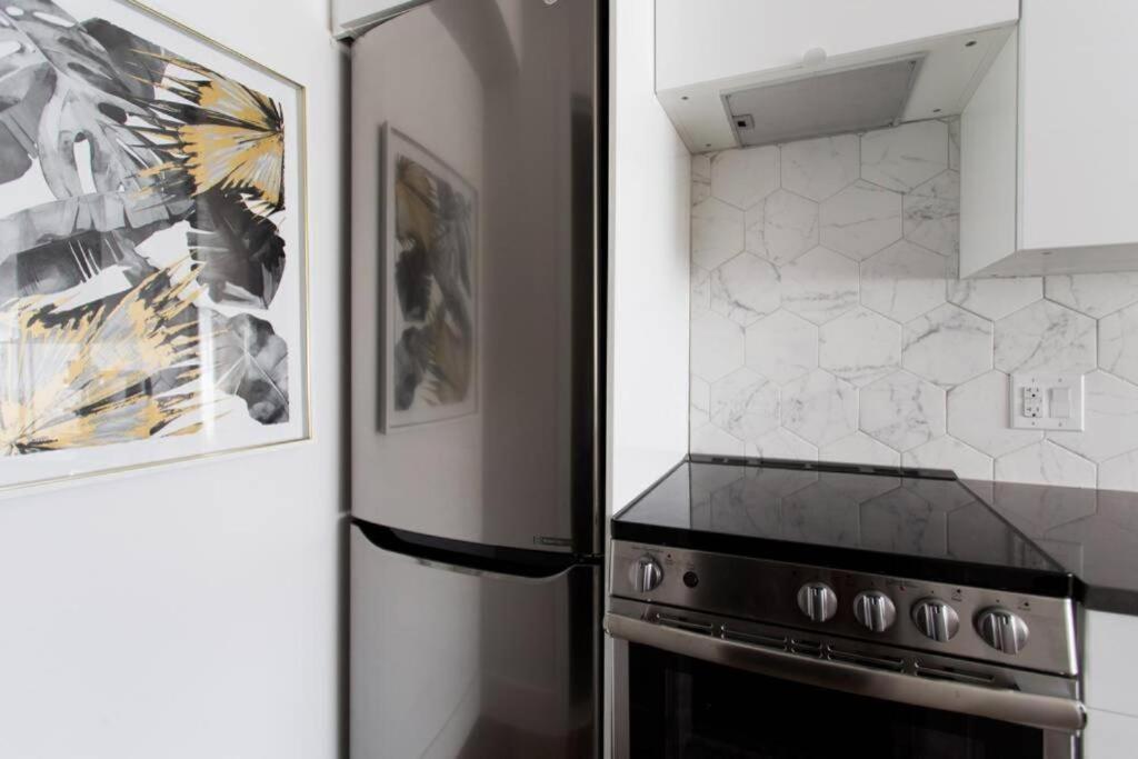 Wonderful Studio In Little Italy With Full Bath By Den Stays 몬트리올 외부 사진