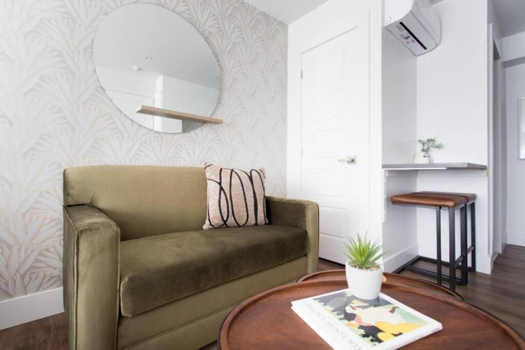 Wonderful Studio In Little Italy With Full Bath By Den Stays 몬트리올 외부 사진